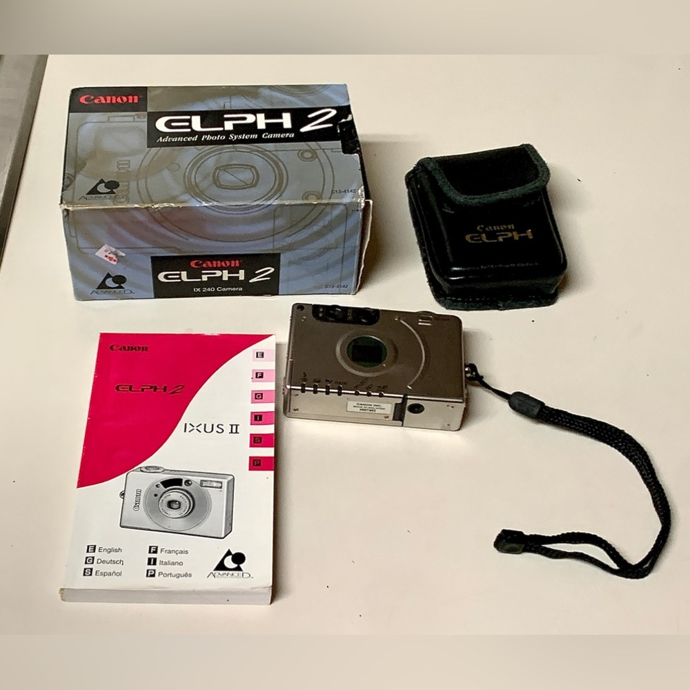 1999 Vintage Canon ELPH 2 APS Film Point and Shoot Camera